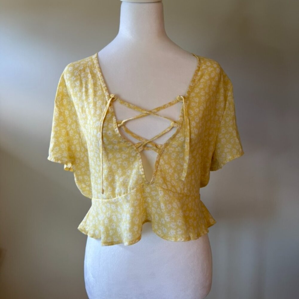 Rue 21 Beachy Boho Festival Yellow Floral Print Airy Summer Women's Crop Top XL